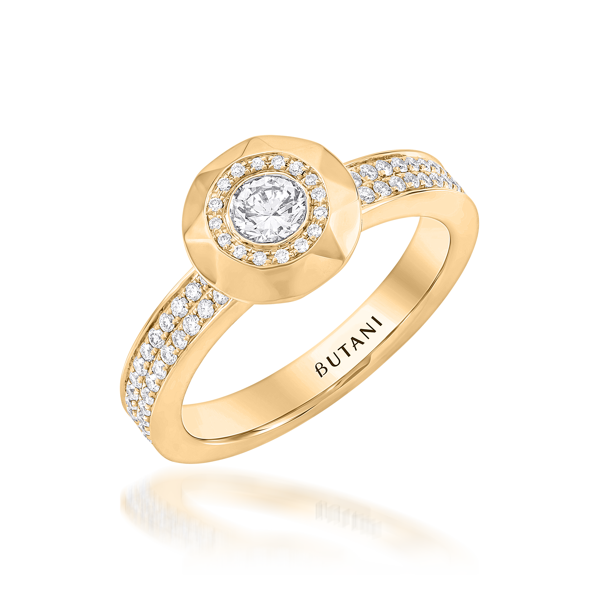 Metropolitan Round-cut Diamond Halo Ring In 18K Yellow Gold