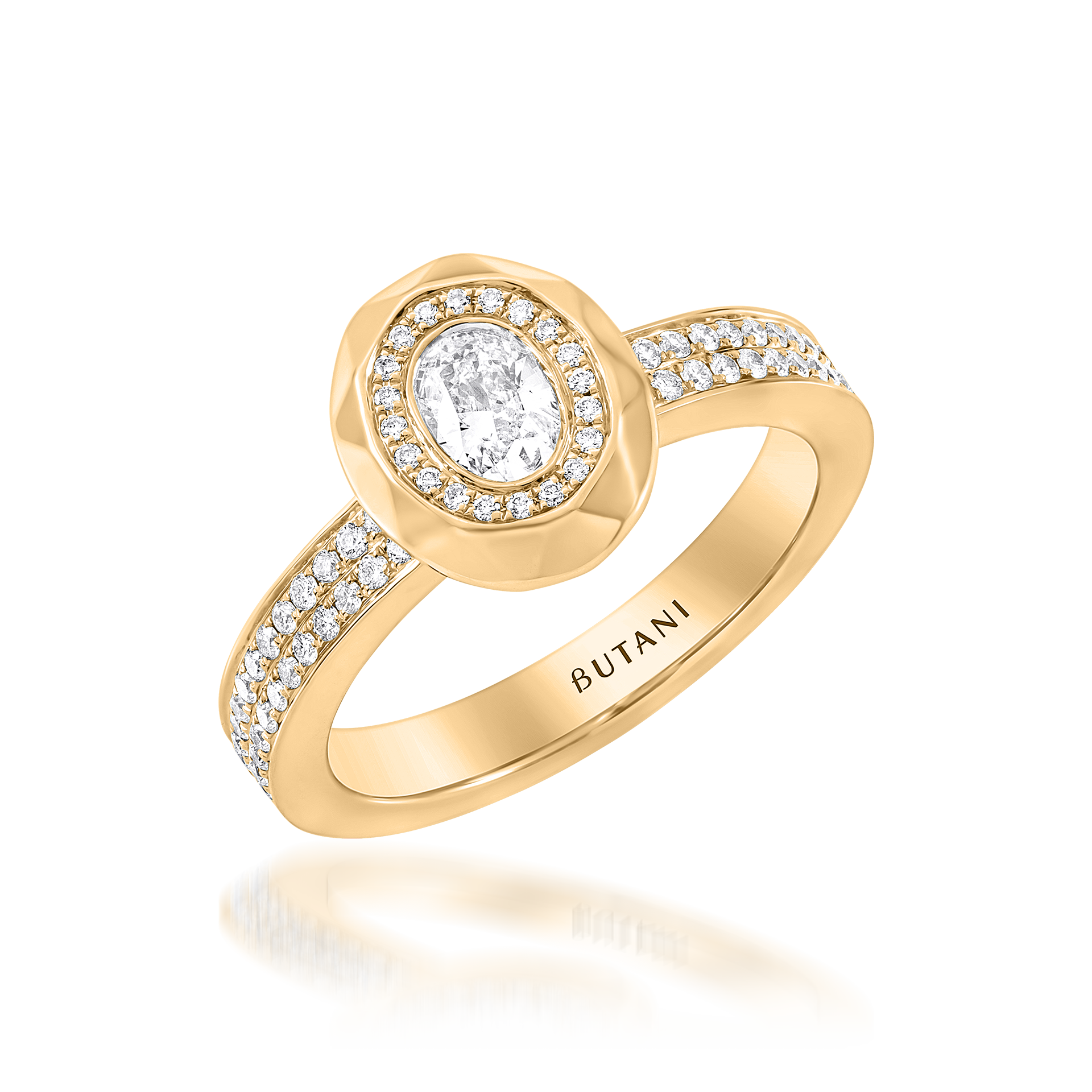 Metropolitan Oval-cut Diamond Halo Ring In 18K Yellow Gold