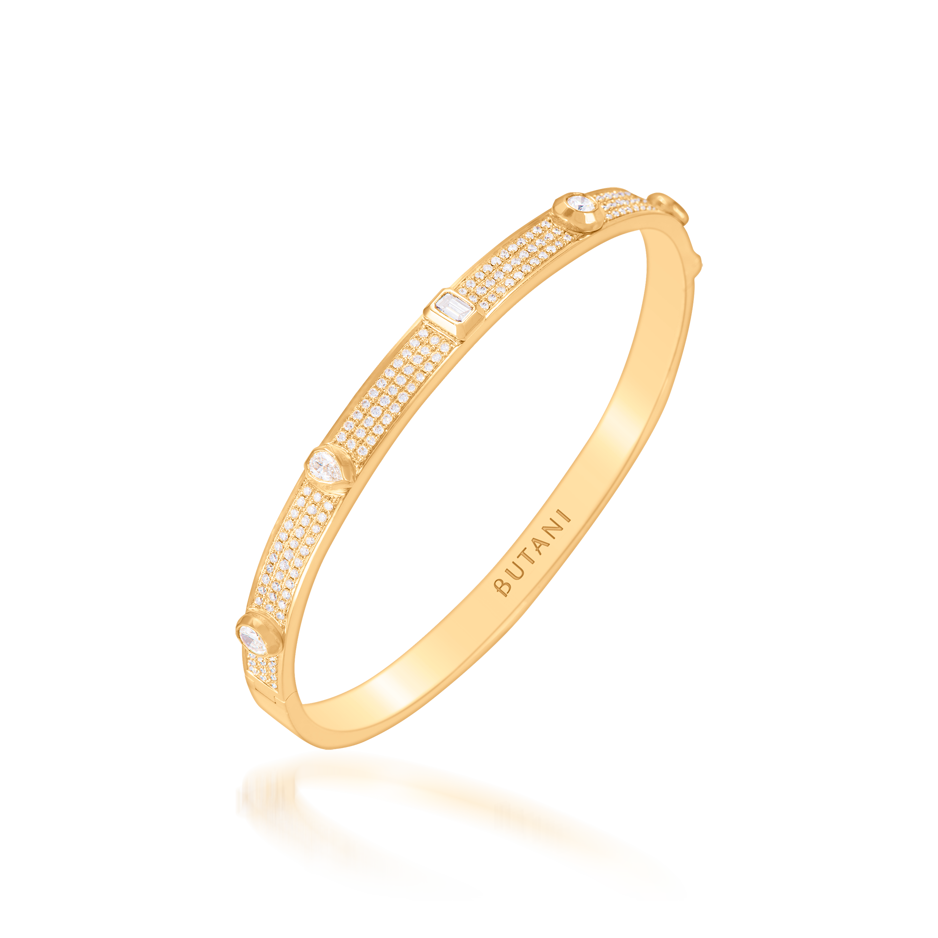 Metropolitan Narrow Pavé-set Hinged Diamond Bangle In 18K Yellow Gold