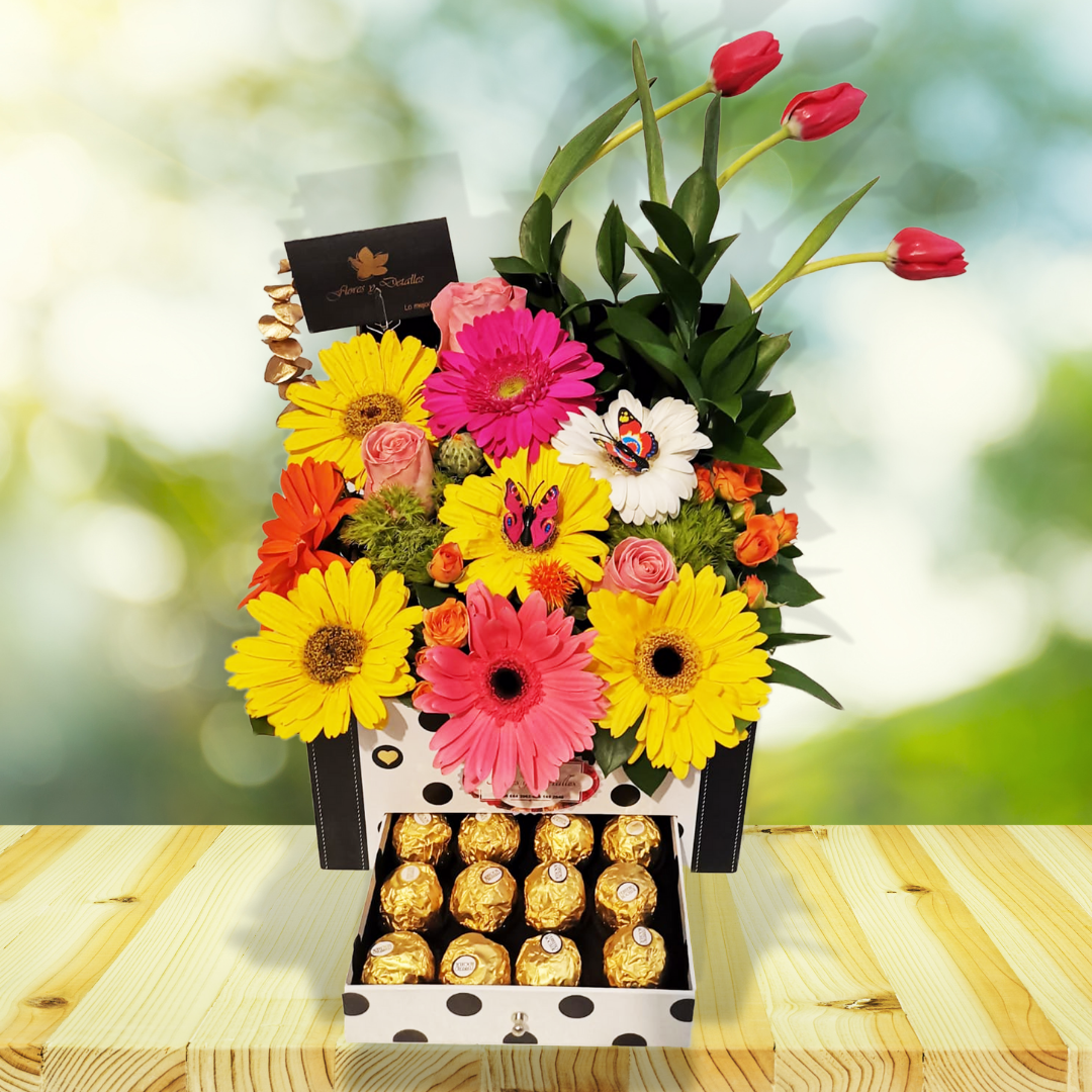 Baúl con cajón con 12 chocolates Ferrero, gerberas, tulipanes, rosas, –  Flores y Detalles de Juárez