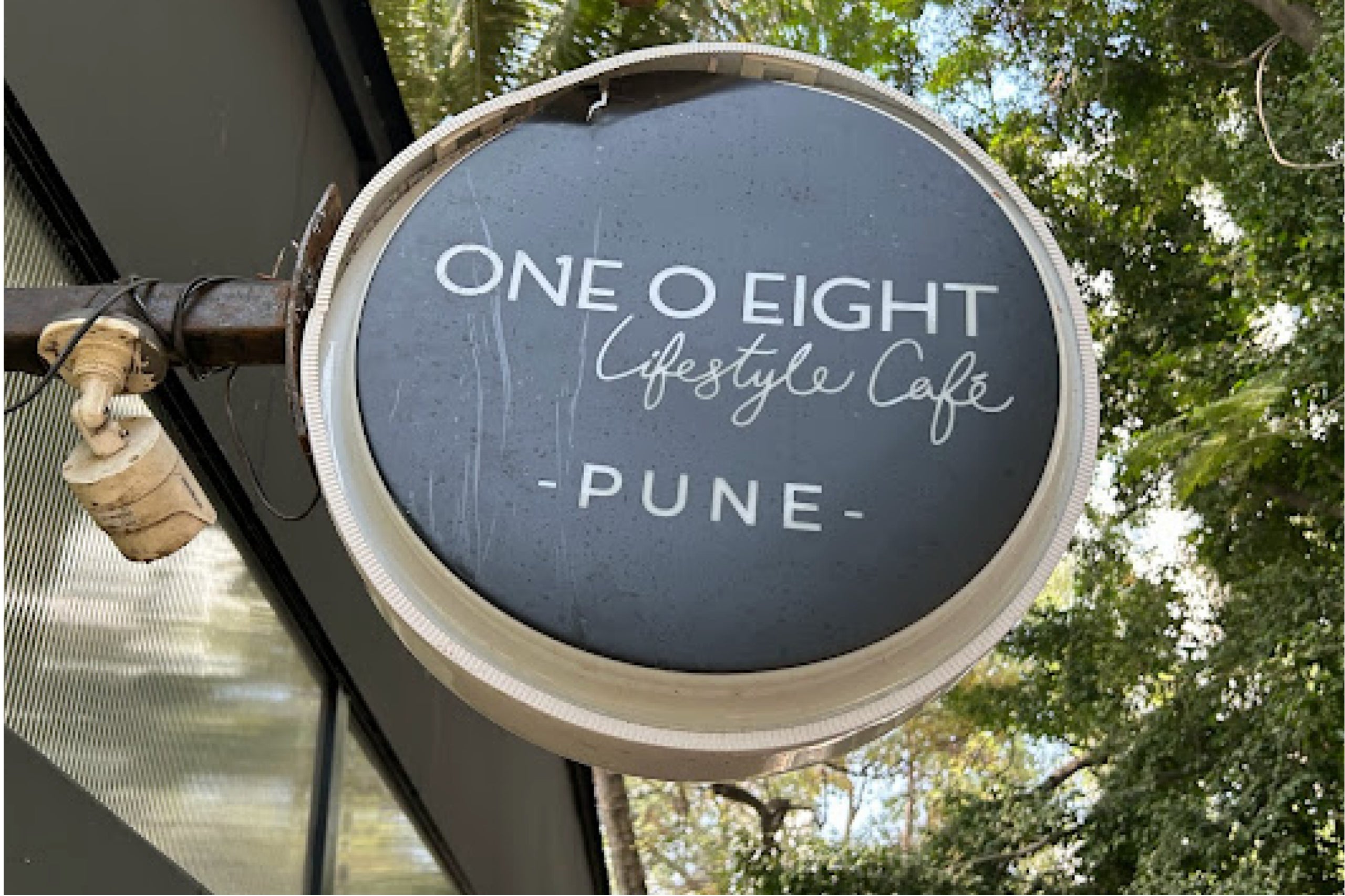 One O Eight Lifestyle Cafe