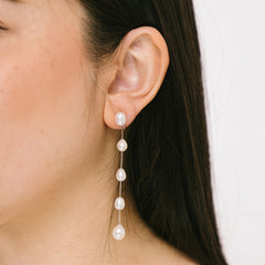 Lune Pearl Clip-On Earrings in Silver
