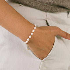 Emi Pearl Bracelet