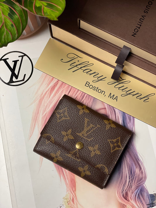 Authentic Louis Vuitton Vernis Business Card Holder Amarante – TLB