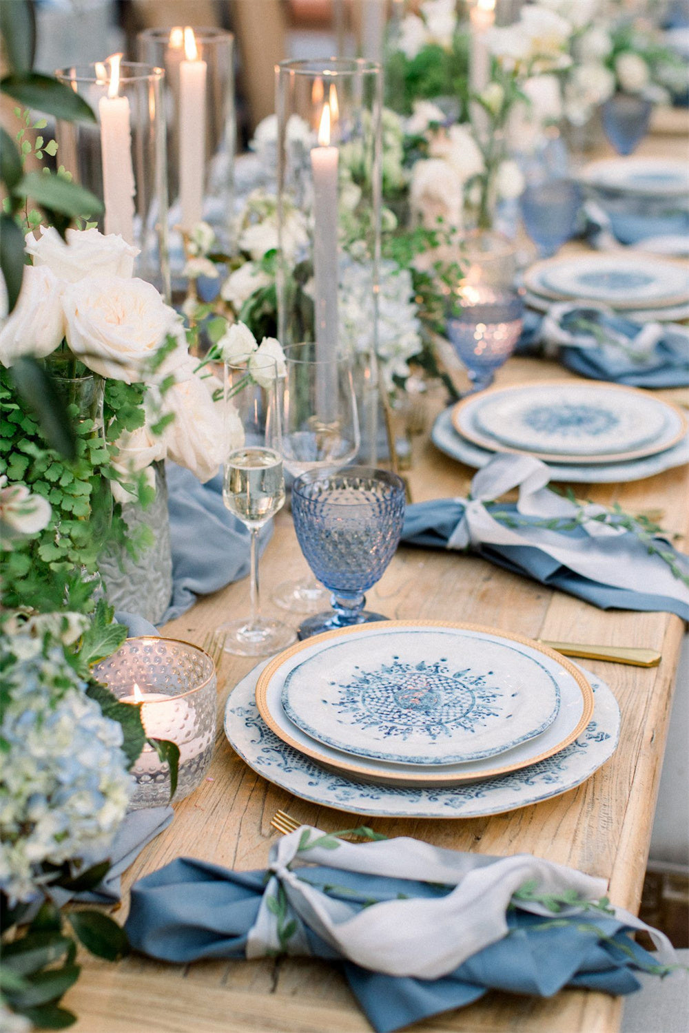 Classic Blue Wedding Table Centerpieces