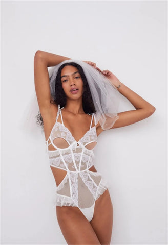 Seductive Lace Bridal Lingerie for Your Wedding Night