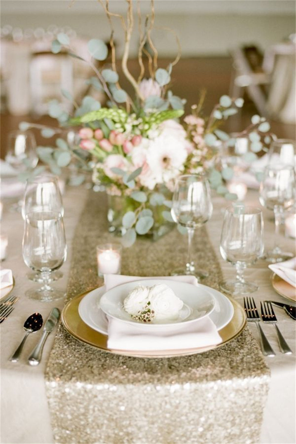 Champagne Sequin Wedding Table Runner Ideas