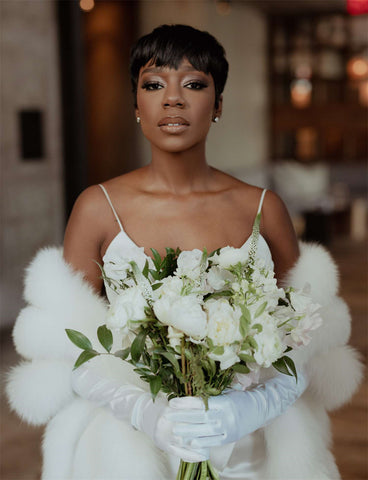 Unique white rose and greenery bridal bouquets for winter weddings