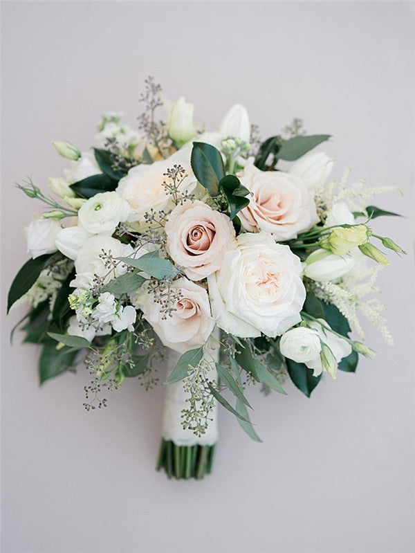 Bride Bouquets That Really Inspire