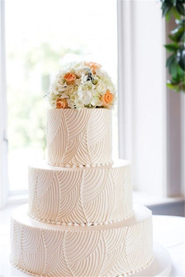 Buttercream Wedding Cakes To Stand Out