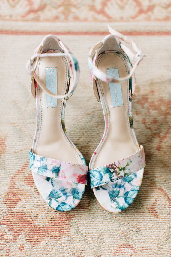Floral Wedding Shoes Ideas to Inspire