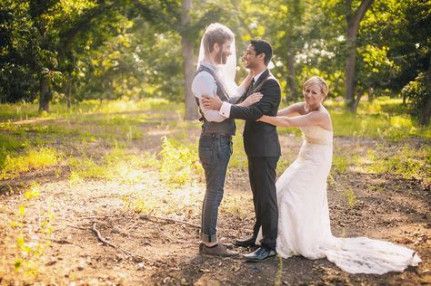 Fun Wedding Photo Ideas Worth Stealing