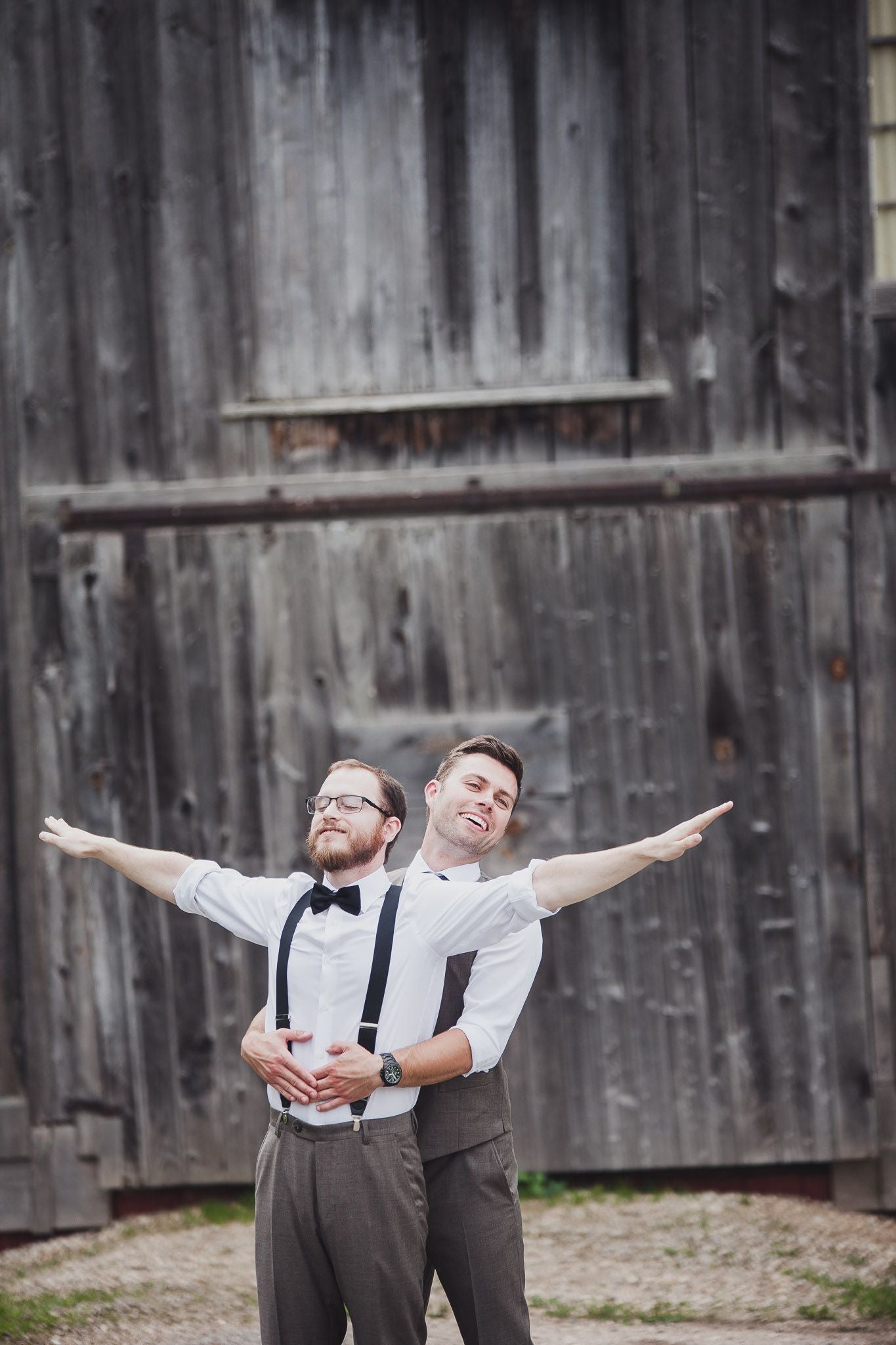Fun Wedding Photo Ideas Worth Stealing