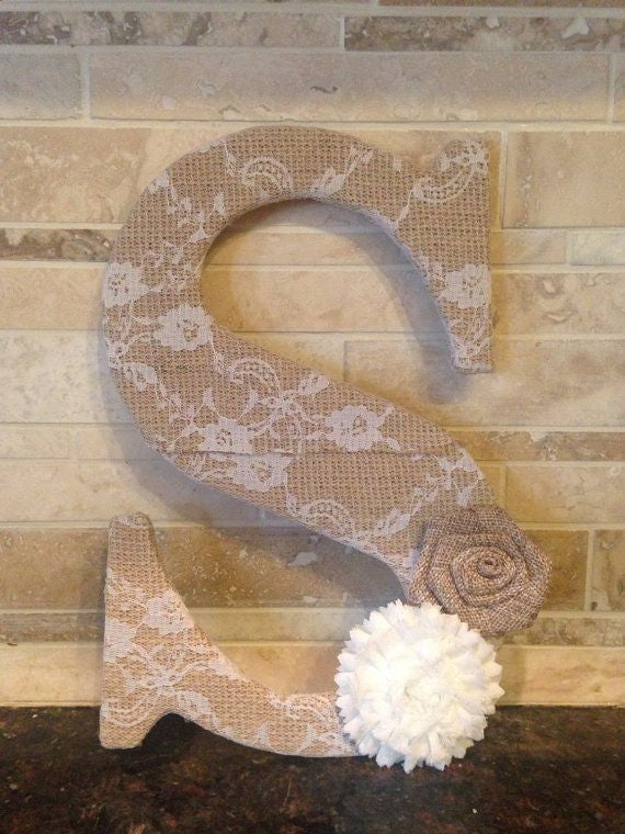 The Most Romantic Burlap Wedding Decoration Ideas