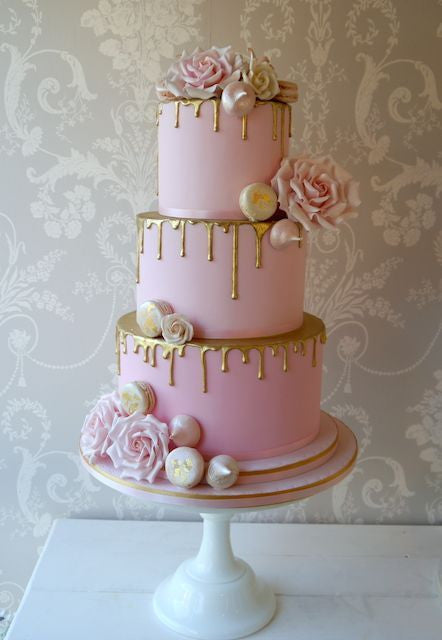 Mouthwatering Drip Wedding Cakes You cant Resist