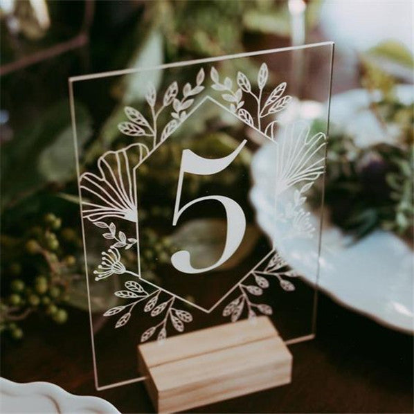 Refreshing Acrylic Wedding Signs to Embrace 