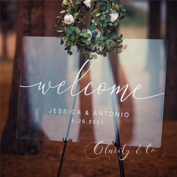 Refreshing Acrylic Wedding Signs to Embrace 