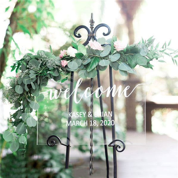Refreshing Acrylic Wedding Signs to Embrace 