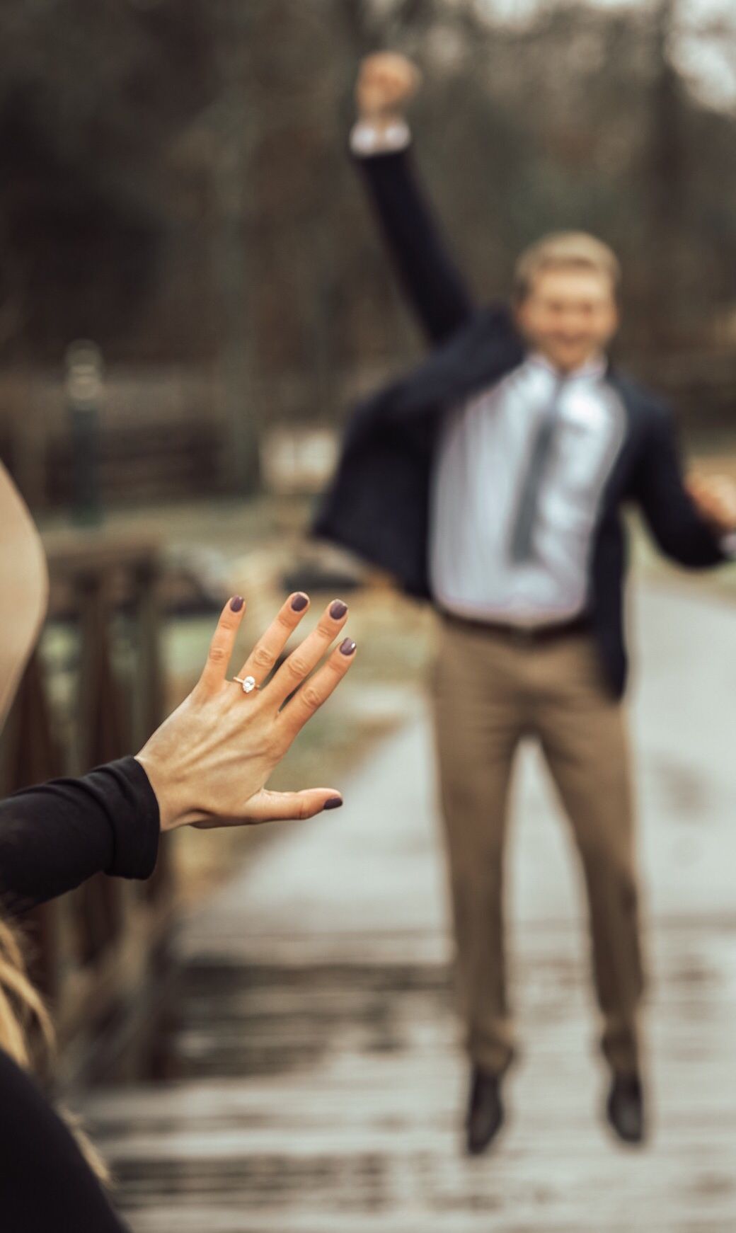 Romantic and Sweet Engagement Photo Ideas to Copy