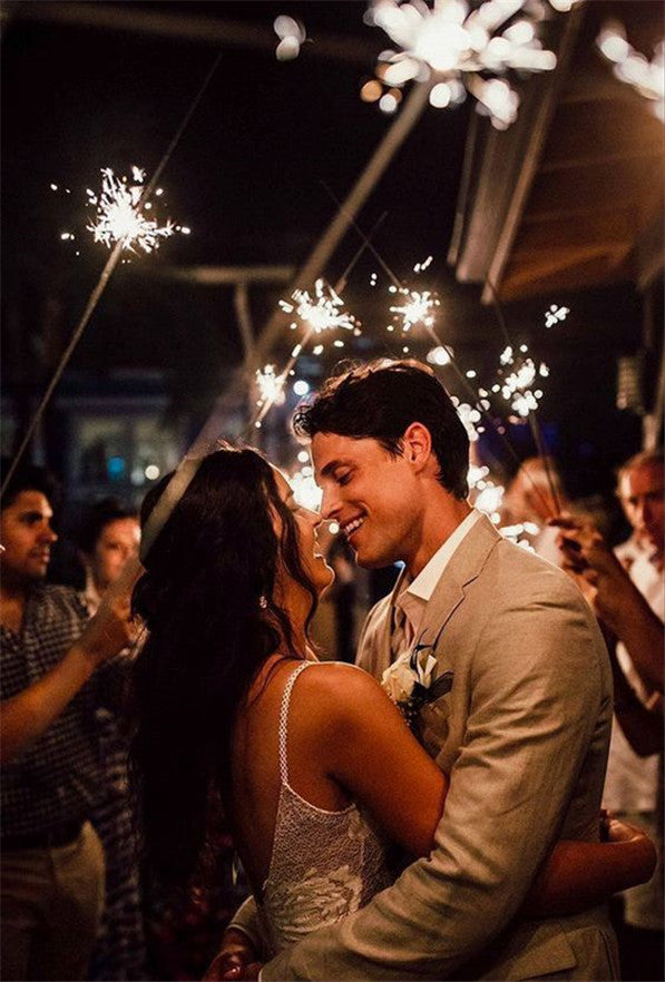 Wedding Sparkler Ideas to Light up Your Day