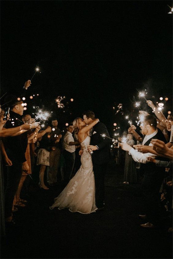 Wedding Sparkler Ideas to Light up Your Day