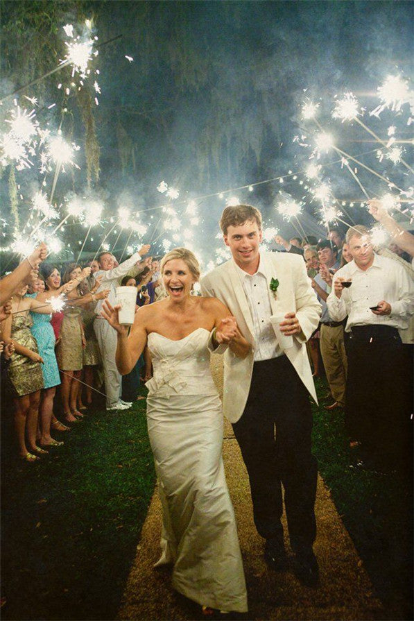 Wedding Sparkler Ideas to Light up Your Day