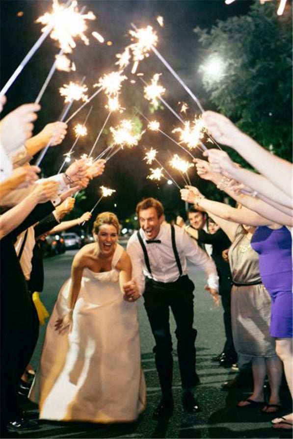 Wedding Sparkler Ideas to Light up Your Day