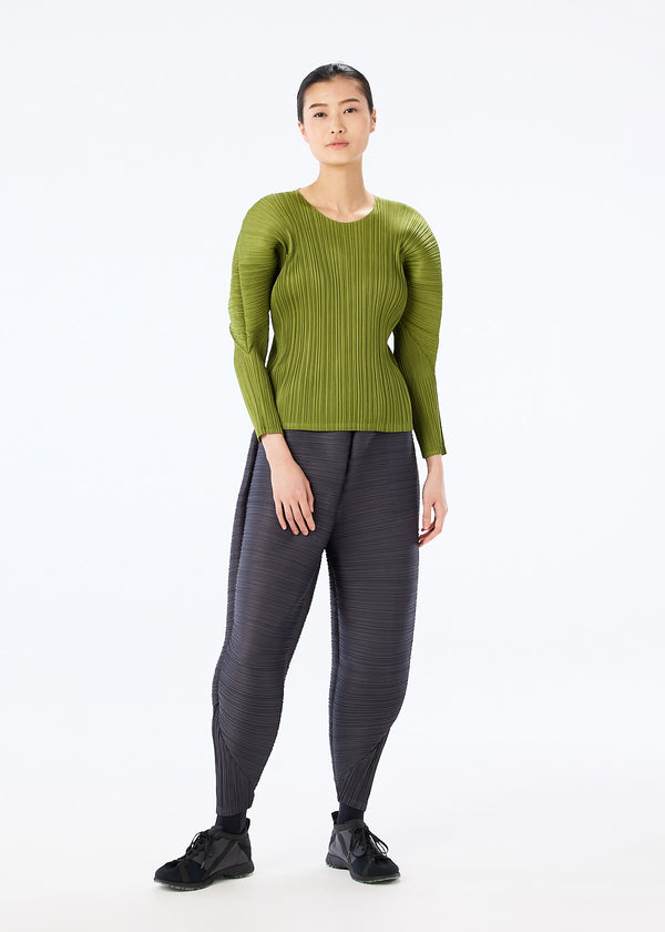 MONTHLY COLORS : OCTOBER Dress Olive Green | ISSEY MIYAKE EU