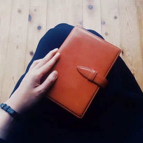 Classic Brown Minimalist Leather Journal - MerrySix