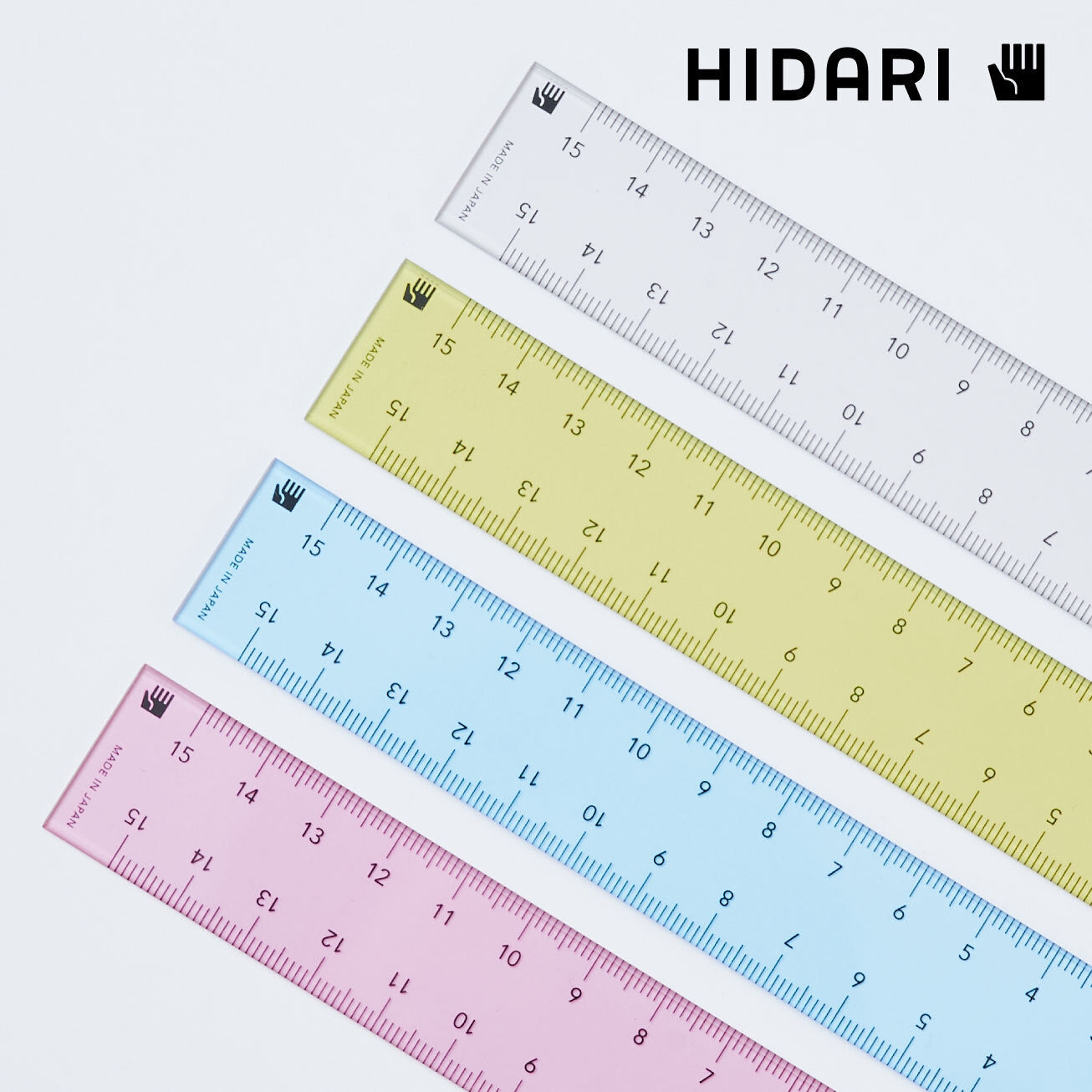 HIDARIの15cm定規が4色ならんでいるところ