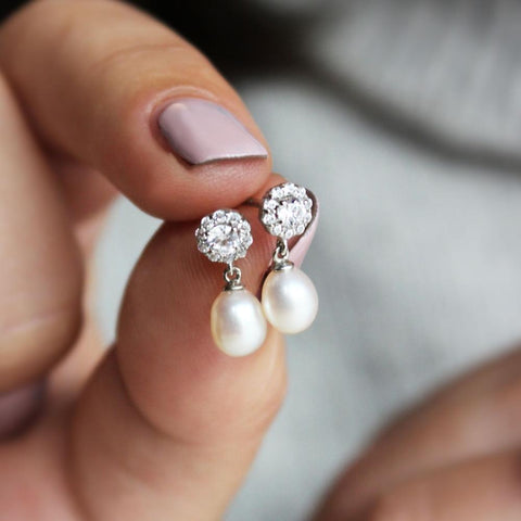 Tru Diamonds Queen Elizabeth II Pearl Earrings