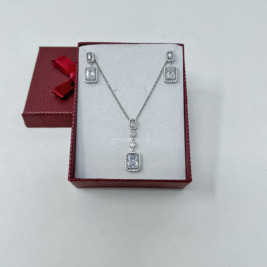 Bezel Set Diamond Pendant/ Emerald Cut Diamond Pendant/14k Solid Gold  Diamond Necklace at best price in Surat