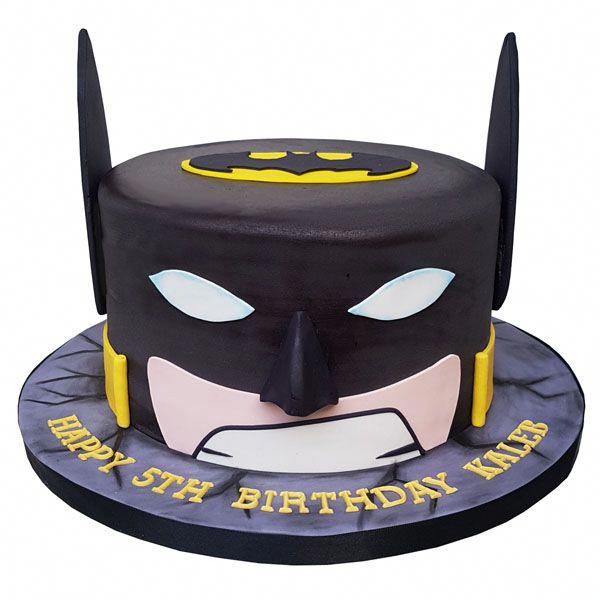 Batman Birthday Cake – Oven time