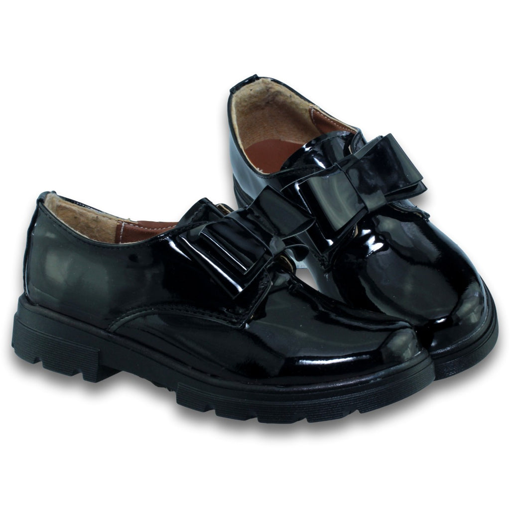 Zapatos Para Con Moño Estilo 0003Ki5 Marca Kika Acabado Charol Color Negro