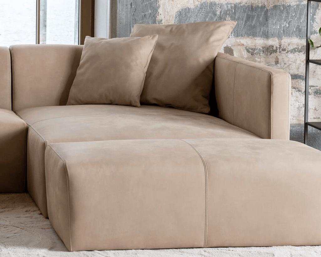 Può un divano economico garantire comfort e farti risparmiare spazio?