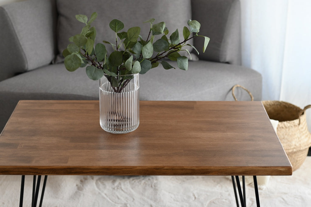 Muebles: Dónde colocar y cómo decorar una mesa auxiliar - Foto 1