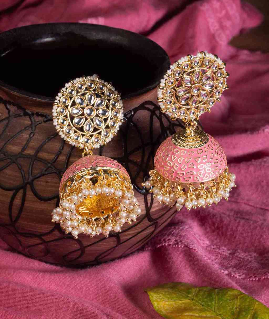 Peach Color Mirror Kundan Earrings With Maang Tikka (MTKE460PCH)