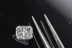 radiant cut lab grown diamond