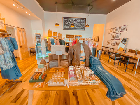 Goldfinch Boutique, Spark Permanent Jewelry Pop-Up Shop at Federal Coffee and Fine Foods Terre Haute Indiana