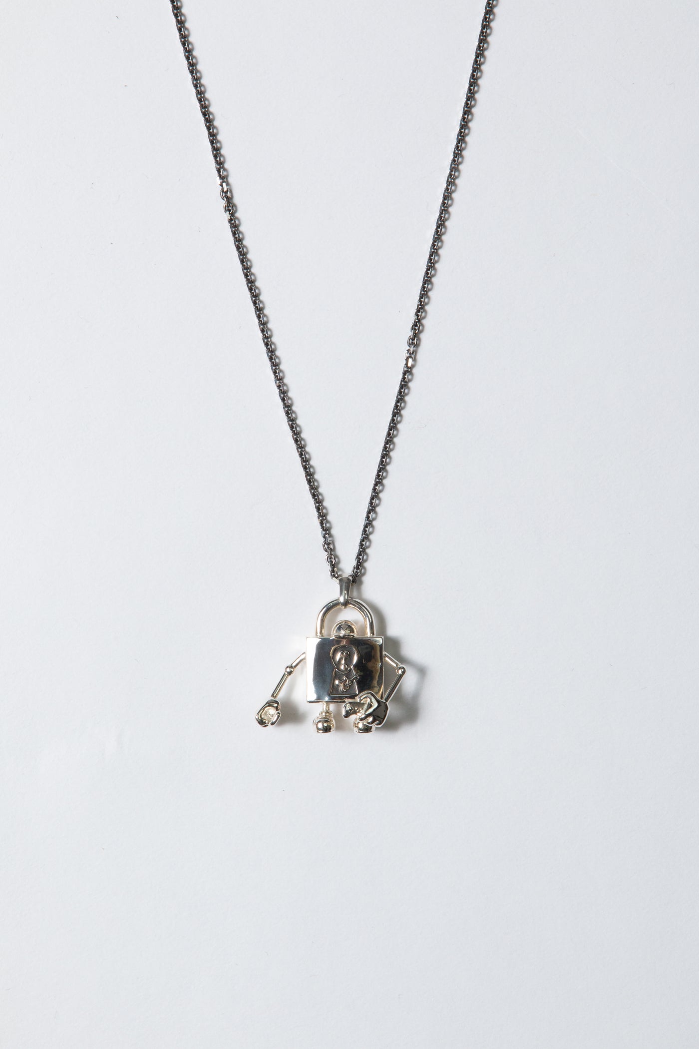 vaultroom key necklace “V” ネックレス - ネックレス