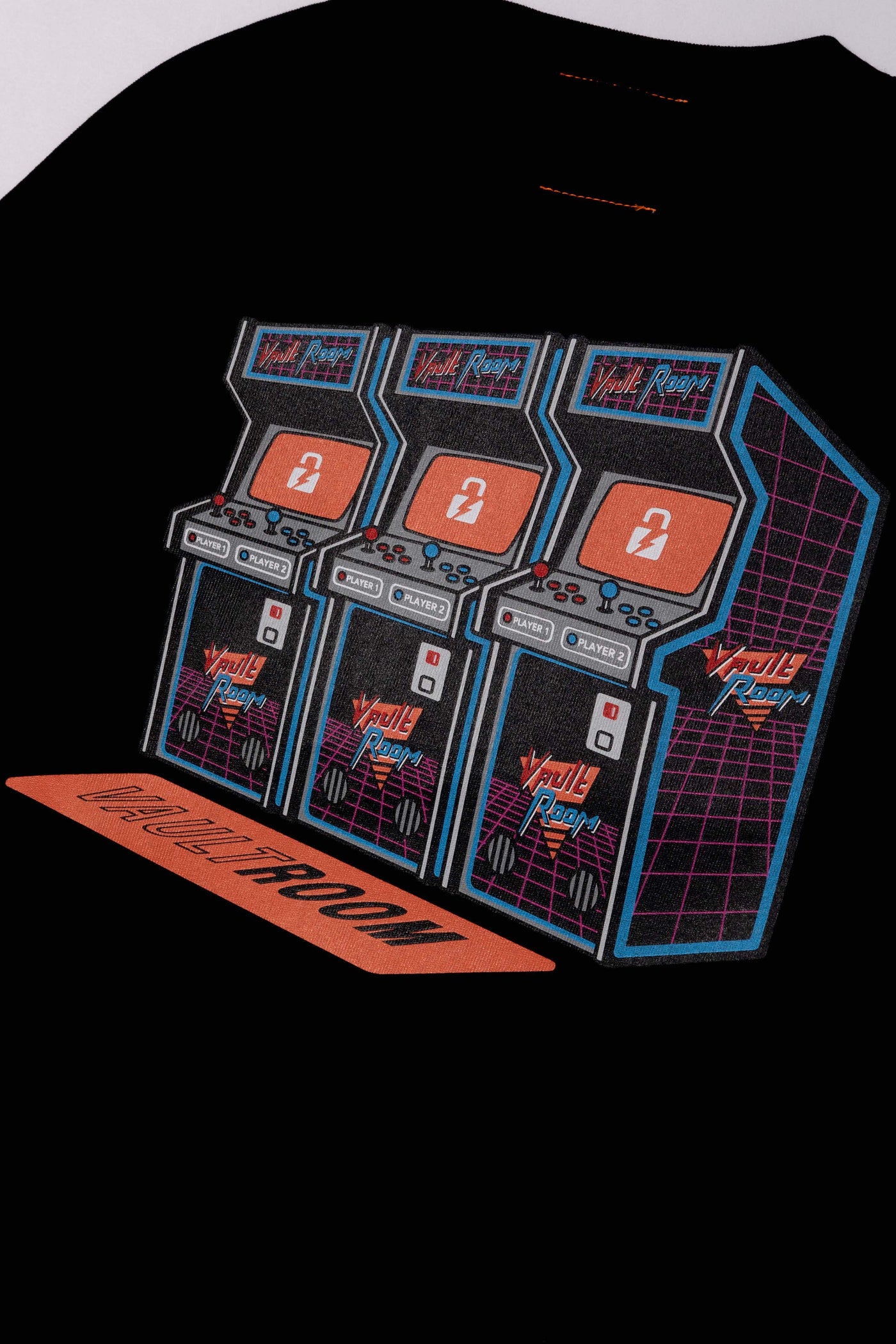 vaultroom ARCADE GAME TEE / BLK-