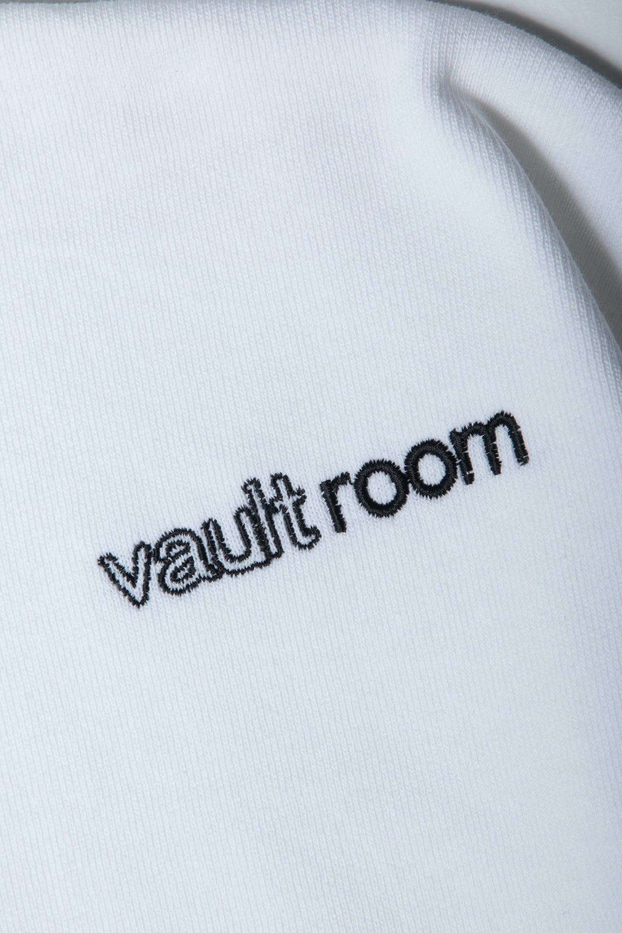 ZETA DIVISION x vaultroom LOGO TEE / WHT – VAULTROOM