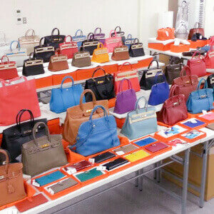 Gallery Rare's Authenticity Process Against Counterfeit