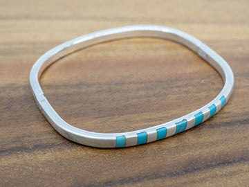 Hinged Cuadrado Bangle w/ Turquoise Inlay