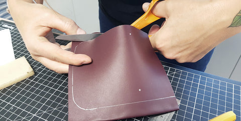 DIY pochette en cuir