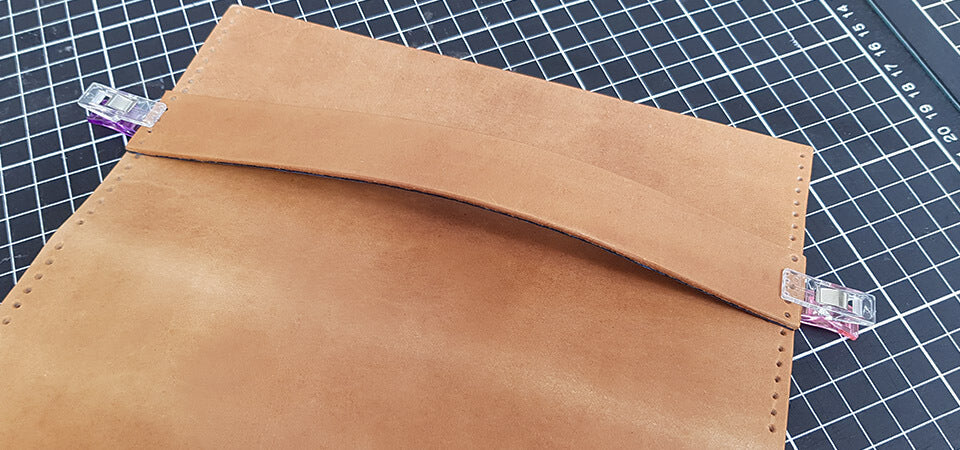 Leather hand clutch