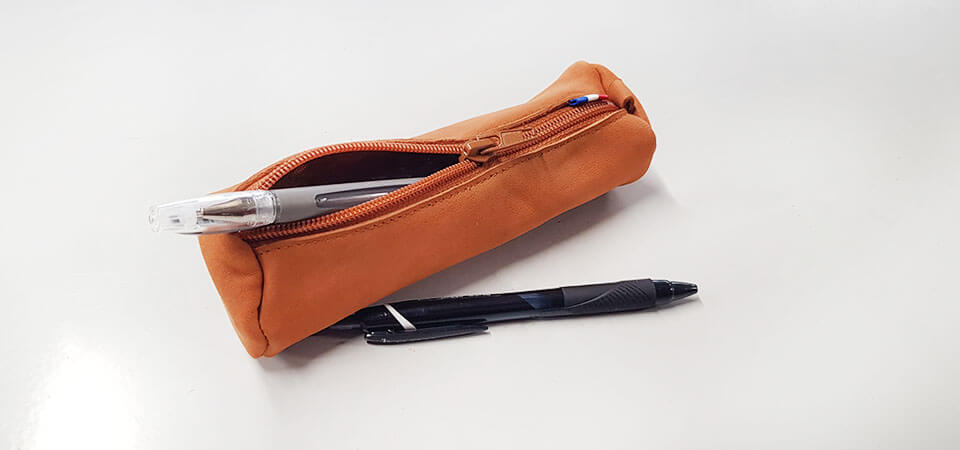 diy leather pencil case