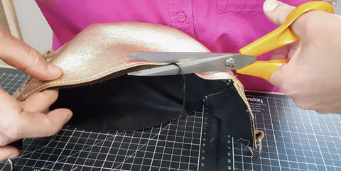 leather banana pouch tutorial