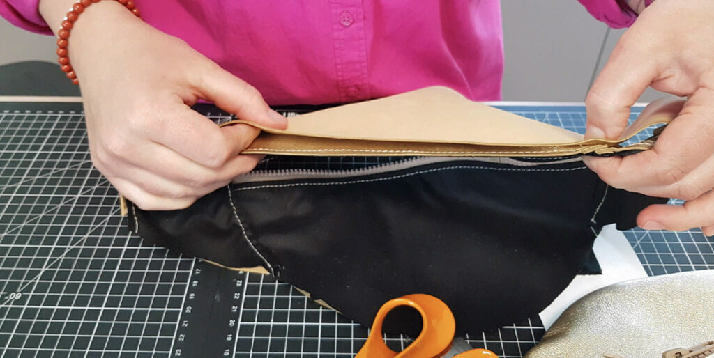 leather banana pouch tutorial