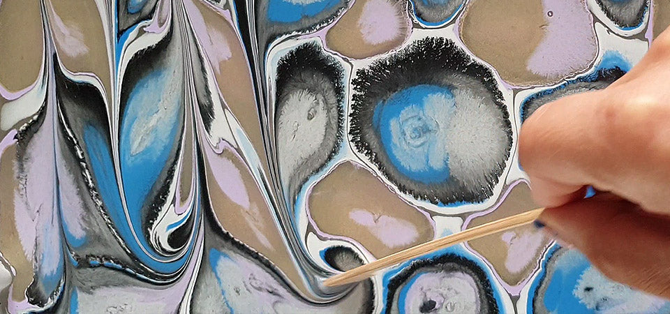 Peinture marbling du cuir